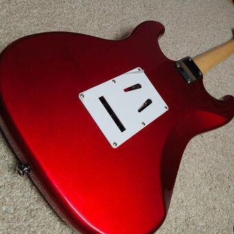 Harley Benton ST-20 CA - takmer nehraná - 5