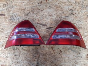 Zadné svetlá Mercedes ML / S / C - 5