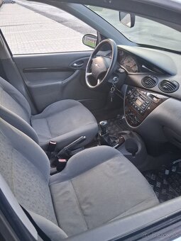 Ford Focus 1,6i 74kw - 5