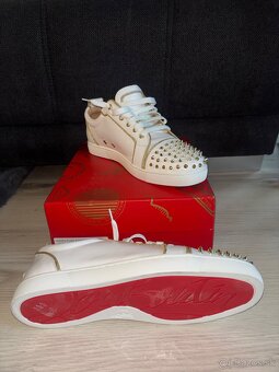 Christian Louboutin - 5