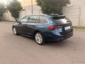 Predám škoda octavia combi 2,0tdi 110kw style - 5