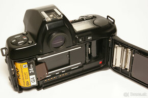 Nikon F801 (telo) - stav EXC - 5