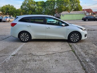 Kia ceed sw - 5