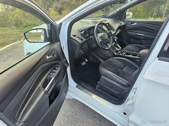 Ford Kuga 2.0TDCi 4x4 ST-Line - 5