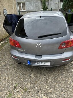 MAZDA 3 - 5