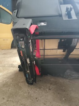 Citroen Spacetourer sedačka - 5