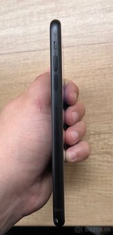 Iphone XR 256Gb čierny - 5