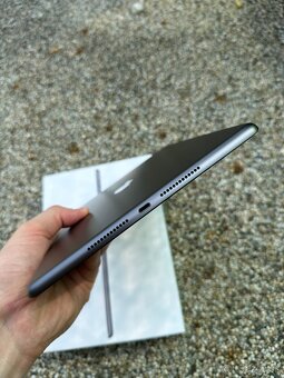 iPad 2022 - 9.generace - 5