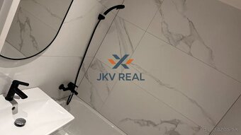 Na prenájom zrekonštruovaný 1,5 izbový byt po kompletnej rek - 5