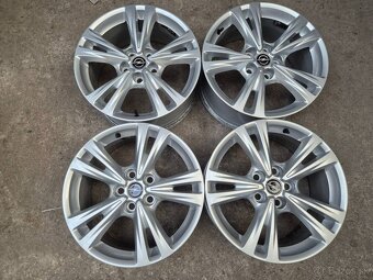 5x120 r18 ET41 x 8J elektróny originál INSIGNIA - 5