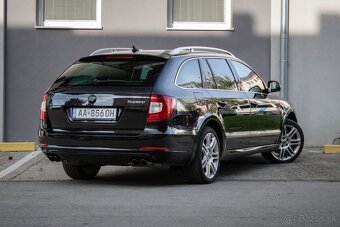 Škoda Superb Combi 3.6 FSI 4X4 Elegance - 5