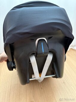 Maxi-cosi autosedačka 40-75 cm Essential Blue vajíčko do aut - 5