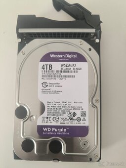 Úložisko Asustor + 2 disky - 5