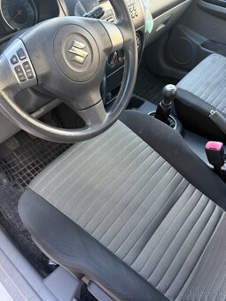 Suzuki sx4 - 5