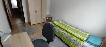 Prenájom - aj s energiami,3 izb., 6 poschodie, loggia, BA V - 5