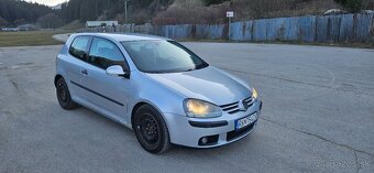 Volkswagen Golf 1.9 TDI Comfortline M5 - 5