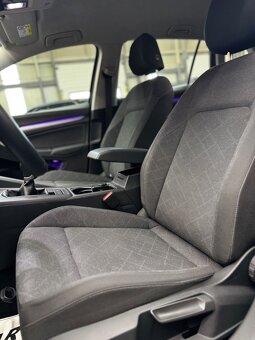 Volkswagen Golf 8 1.5TSI 110kw,Manuál,1Majiteľ,49tis km - 5