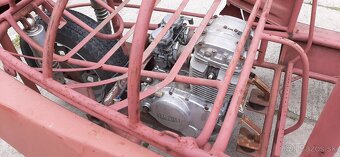 Predám rám z Velorexu, motor Yamaha XS 400 - 5