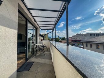 Moderný 3-izbový byt s terasou a parkovaním na prenájom – Ky - 5
