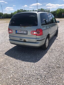 VW Sharan 1.9TDI 96kw r.v 2005 7miestne - 5