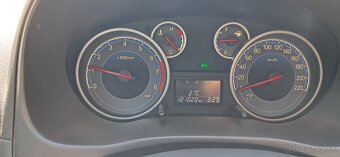 predám Suzuki Sx4 - 2012 - 5