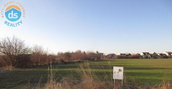 Na predaj pozemok 1.093 m2 určený podľa UPI na výstavbu rodi - 5