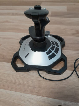 Logitech Extreme 3D Pro joystick - 5