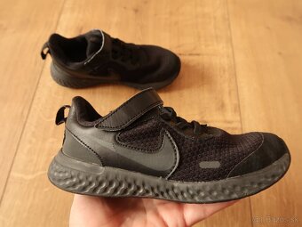 Tenisky NIKE č. 28,5 (18,2 - 18,5 cm) - TOP STAV - 5