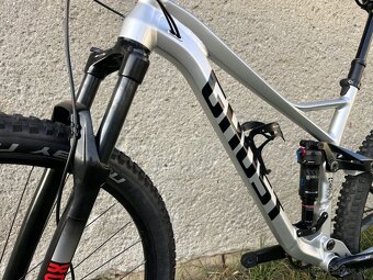 Ghost Slamr AL Base M zánovní - 5