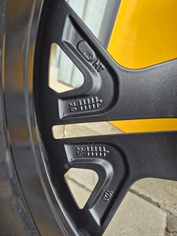 Predam - CUPRA Hadron 20" + Pirelli 255/40R20 - 5