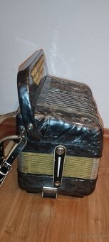 Heligonka Hohner club - 5