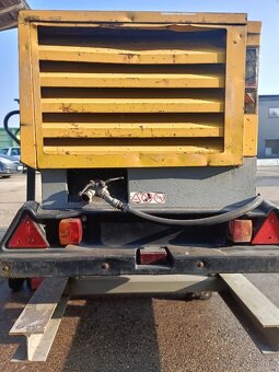 Kompresor Atlas Copco xas 46 - 5