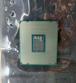 Intel XEON E5-2699 +Intel Server S2600CW+SKHynix DDR4 1024GB - 5