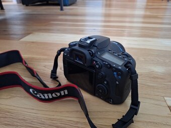 Canon EOS 90D - 5
