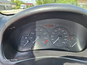 Predám Peugeot 206, 1,4 benzín, 55kW - 5