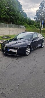 Predám alebo vymením za Audi/BMW - 5