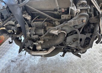 Volvo V60 D4162T motor 1.6D - 5
