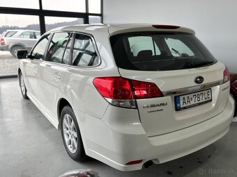 Subaru Legacy Wagon 2.0 i VA CVT 172000km 2010 - 5