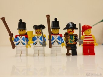 LEGO Pirates 6267 Lagoon Lock-Up - 5