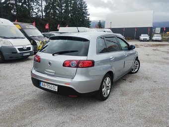 Fiat Croma 1.9 MTJ 16V Dynamic - 5