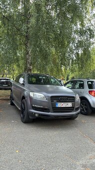 Audi Q7 - 5
