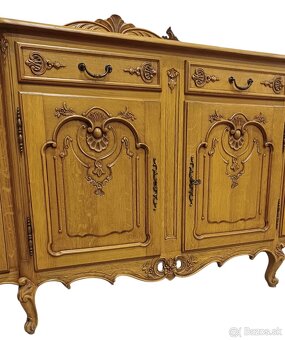 Starožitný nabytok - 5