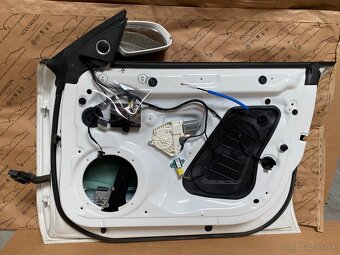 Predné práve dvere Audi A5 8T - 5