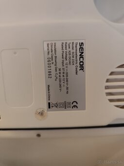 Predám autochladničku Sencor 12V/230V 37W - 5