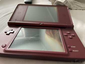 Nintendo DSi XL - 5