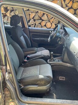 Rozpredam VW golf gt 4 1.9tdi 66kw - 5