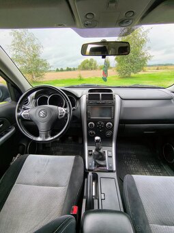 Suzuki Grand Vitara 4x4 - 5