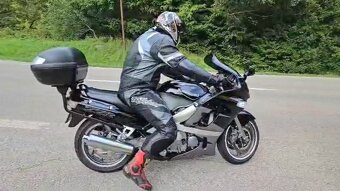 Kawasaki ZZR -600 - 5