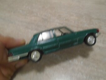 Stará Hračka Schuco Mercedes 350SE - 5