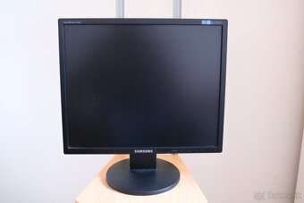 Monitor k PC - 5